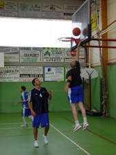 Merlin au lay-up, Joncoux à la récupération